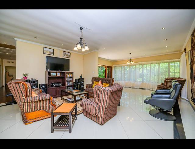 4 BEDROOM HOUSE FOR SALE IN WESTVILLE